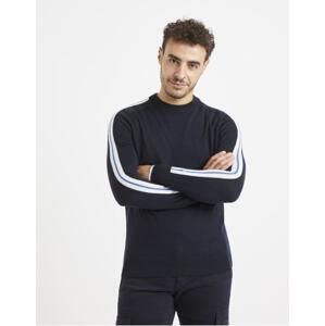 Vlnený sveter Veritas s pruhmi