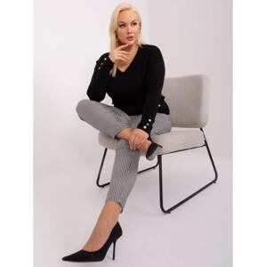 Dámsky sveter s výstrihom do V plus size ZET čierny
