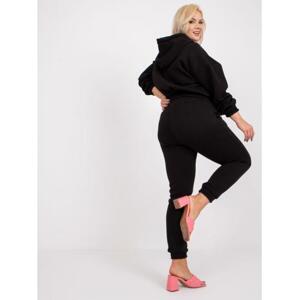 Dámska súprava plus size TYRA čierna s kapucňou