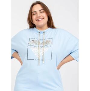 Dámska blúzka plus size s 3/4 rukávmi CLARA svetlo modrá
