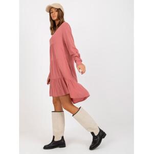 Dámske šaty s volánom oversize SUBLEVEL ružové