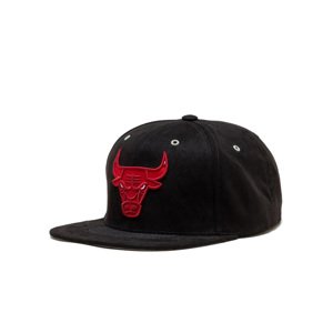 Mitchell & Ness NBA Day 4 Snapback Bulls Black/Red - Unisex - Šiltovka Mitchell & Ness - Čierne - HHSS5822-CBUYYPPPBKRD - Veľkosť: UNI